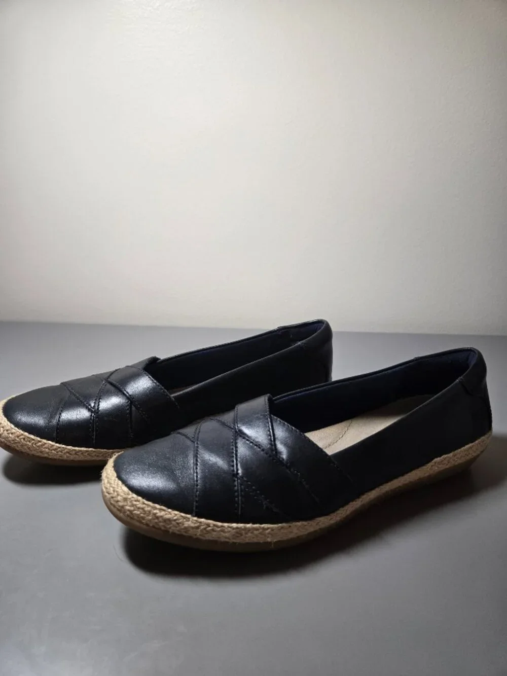 Clarks Collection Women's Danelly Shine Espadrille Navy Slip On Flats Size 8